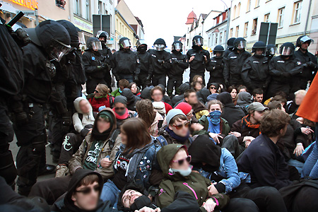 Fotos: Blockaden stoppten Naziaufmarsch in Demmin