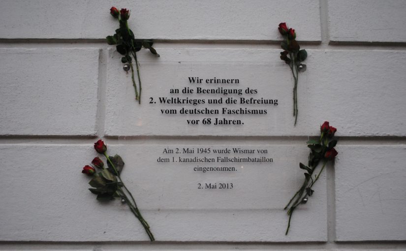 [HWI] спасибо, thanks, merci! 75. Jahrestag der Befreiung Wismars vom deutschen Faschismus am 02.05.1945